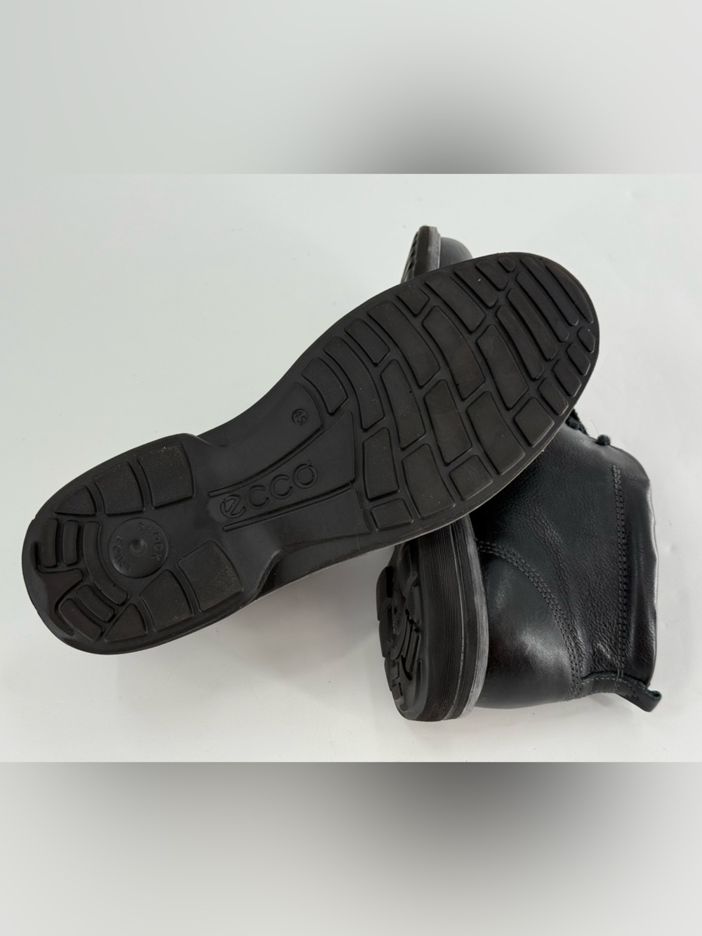 Ecco Men's Lace Up Chukka Boots Black Leather Gore Tex 45 / 11-11.5 - Picture 8 of 11